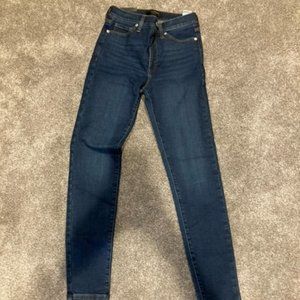 Banana Republic Universal Skinny Jean 3 (29-31) NWT